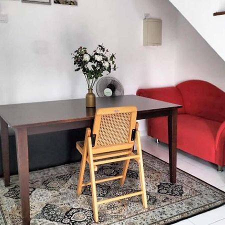 Iris 55 Corner Lot House Spacious Outdoor With Wi-Fi ジョホールバル エクステリア 写真