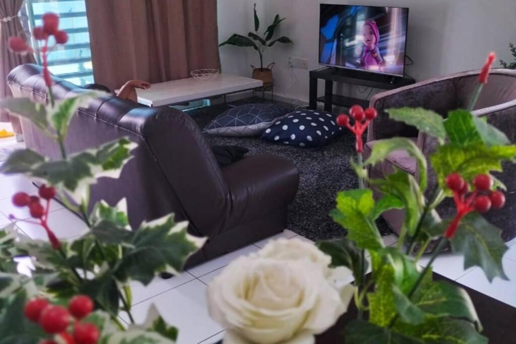 Iris 55 Corner Lot House Spacious Outdoor With Wi-Fi ジョホールバル エクステリア 写真