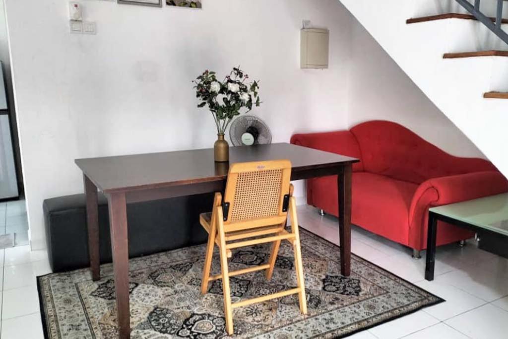 Iris 55 Corner Lot House Spacious Outdoor With Wi-Fi ジョホールバル エクステリア 写真