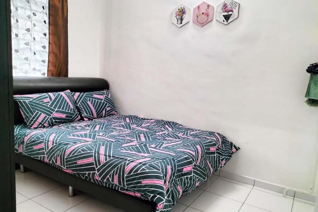 Iris 55 Corner Lot House Spacious Outdoor With Wi-Fi ジョホールバル エクステリア 写真